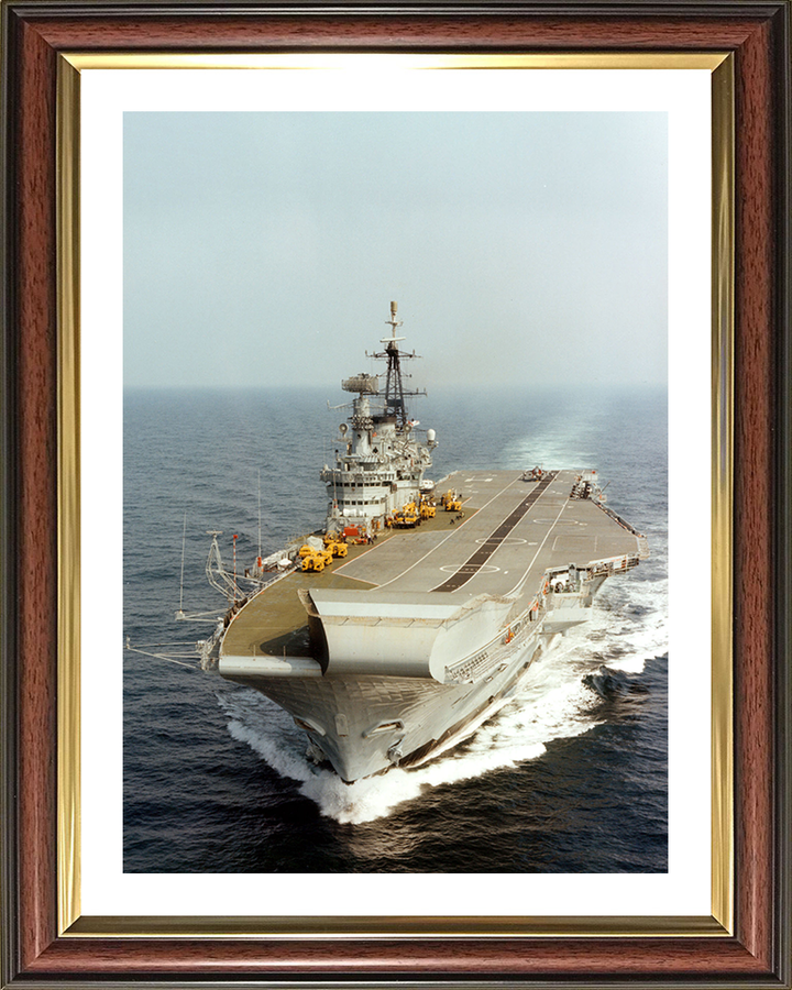 HMS Hermes R12 | Photo Print | Framed Print | Centaur Class | Aircraft Carrier | Royal Navy Hampshire Prints