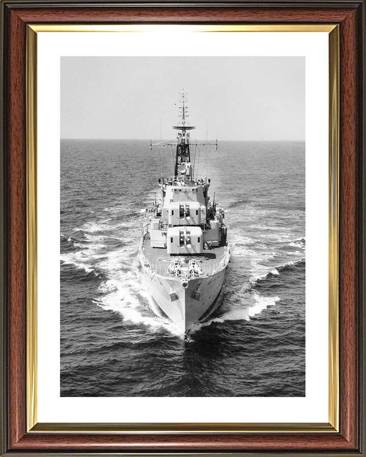HMS Diamond (D35) Royal Navy Daring Class Destroyer At Sea 1961 Photo Print Wall Art Decor Posters, Prints, & Visual Artwork Hampshire Prints 10 x 8 Classic Frame Yes