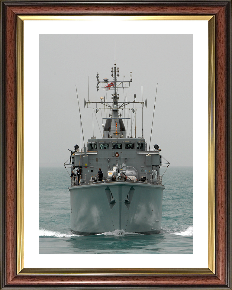 HMS Atherstone (M38) Photo Print - At Sea 2009 - Royal Navy Hunt Class Mine Warfare Vessel Hampshire Prints 10 x 8 Classic Frame Yes