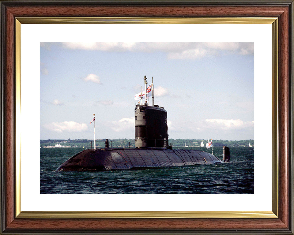 HMS Ursula S42 Royal Navy Victoria class Submarine Photo Print or Framed Print - Hampshire Prints