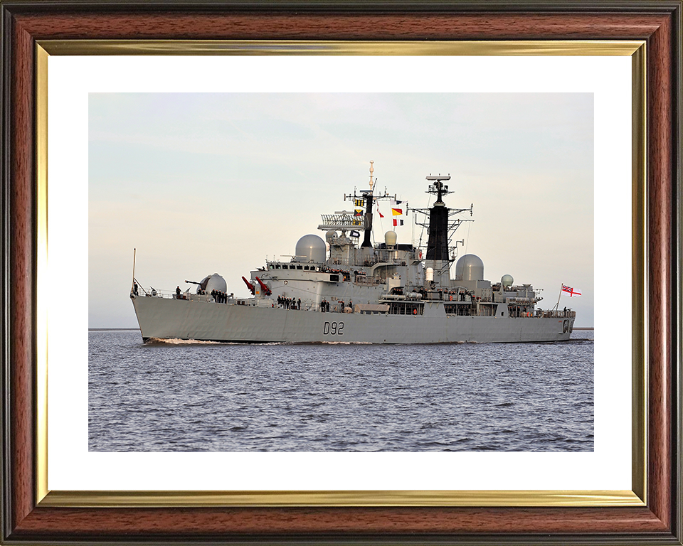 HMS Liverpool (D92) Photo Print - Entering Liverpool 2011 - Royal Navy Type 42 Destroyer Posters, Prints, & Visual Artwork Hampshire Prints 10 x 8 Classic Frame Yes