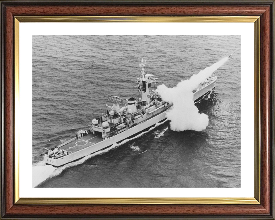 HMS Phoebe (F42) Photo Print - Firing - Royal Navy Leander Class Frigate Hampshire Prints 10 x 8 Classic Frame Yes