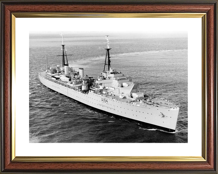 HMS Tyne A194 | Photo Print | Framed Print | hecla Class | Depot Ship | Royal Navy Hampshire Prints
