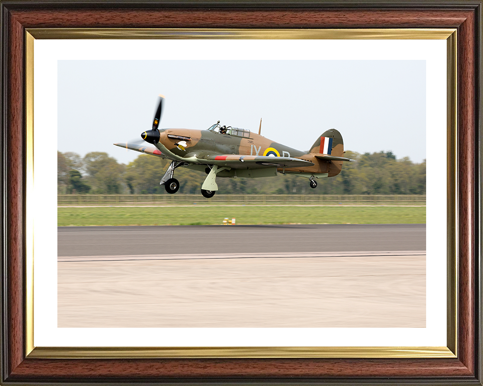 RAF Hurrincane LF363 Landing Photo Print - Royal Air Force Aircraft Hampshire Prints 10 x 8 Classic Frame Yes
