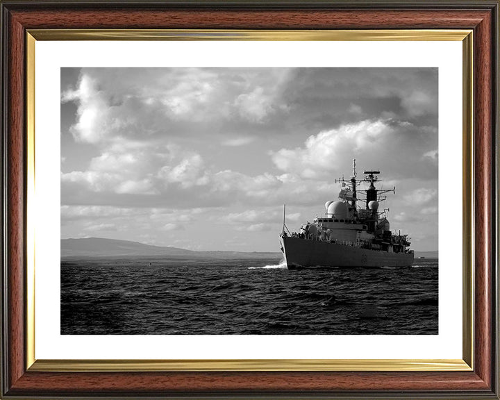 HMS Nottingham D91 | Photo Print | Framed Print | Poster | Type 42 | Destroyer | Royal Navy Hampshire Prints