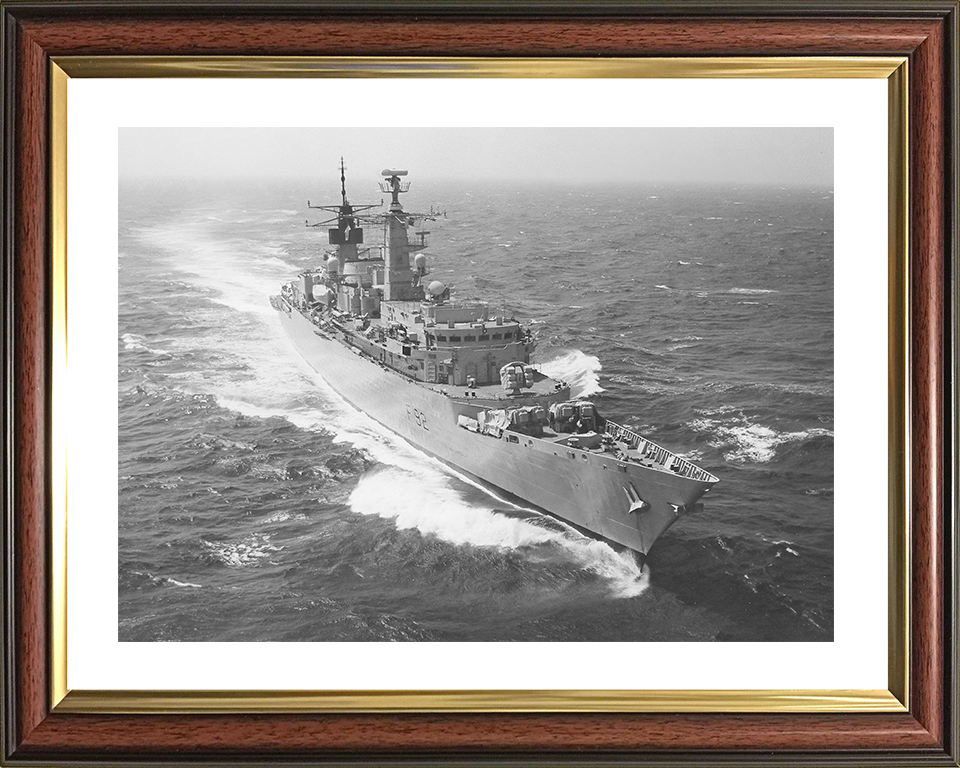 HMS Boxer (F92) Royal Navy Type 22 Frigate High Starboard Bow View Photo Print Wall Art Decor Posters, Prints, & Visual Artwork Hampshire Prints 10 x 8 Classic Frame Yes