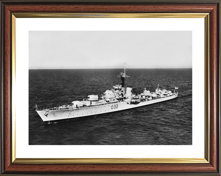 HMS Camperdown (D32) Photo Print - at Sea - Royal Navy Battle Class Destroyer Posters, Prints, & Visual Artwork Hampshire Prints 10 x 8 Classic Frame Yes