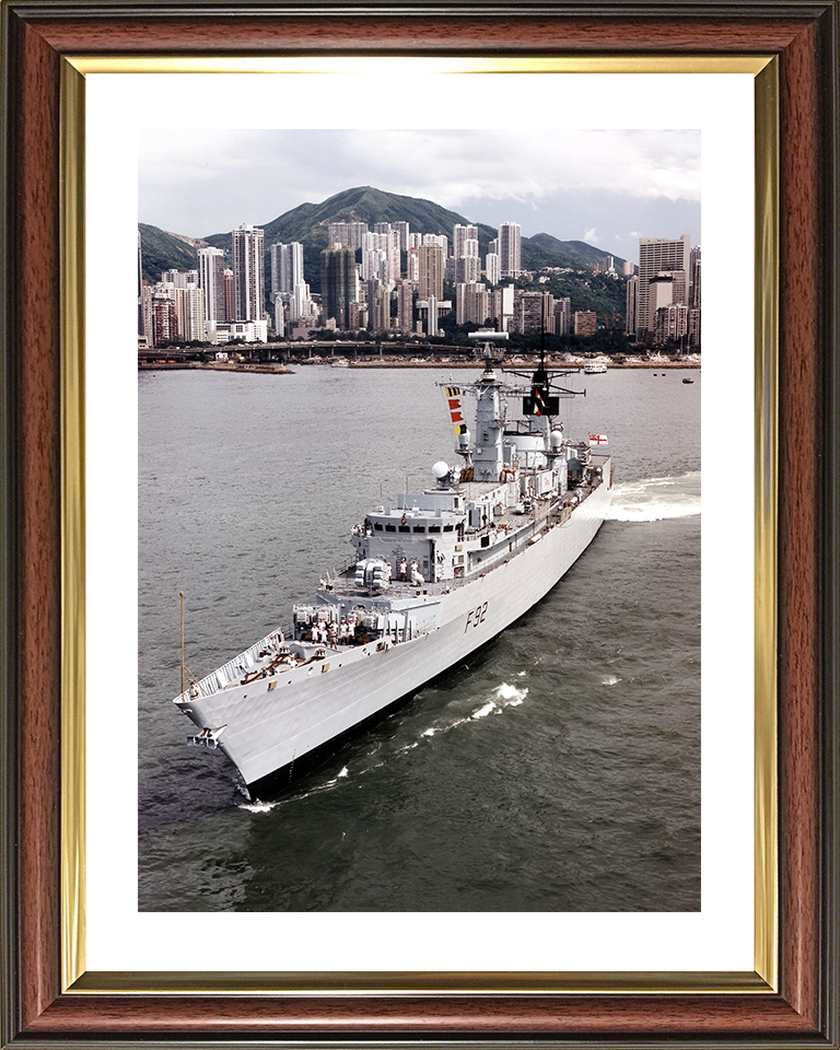 HMS Boxer (F92) Royal Navy Type 22 Frigate Leaving Port Photo Print Wall Art Decor Posters, Prints, & Visual Artwork Hampshire Prints 10 x 8 Classic Frame Yes
