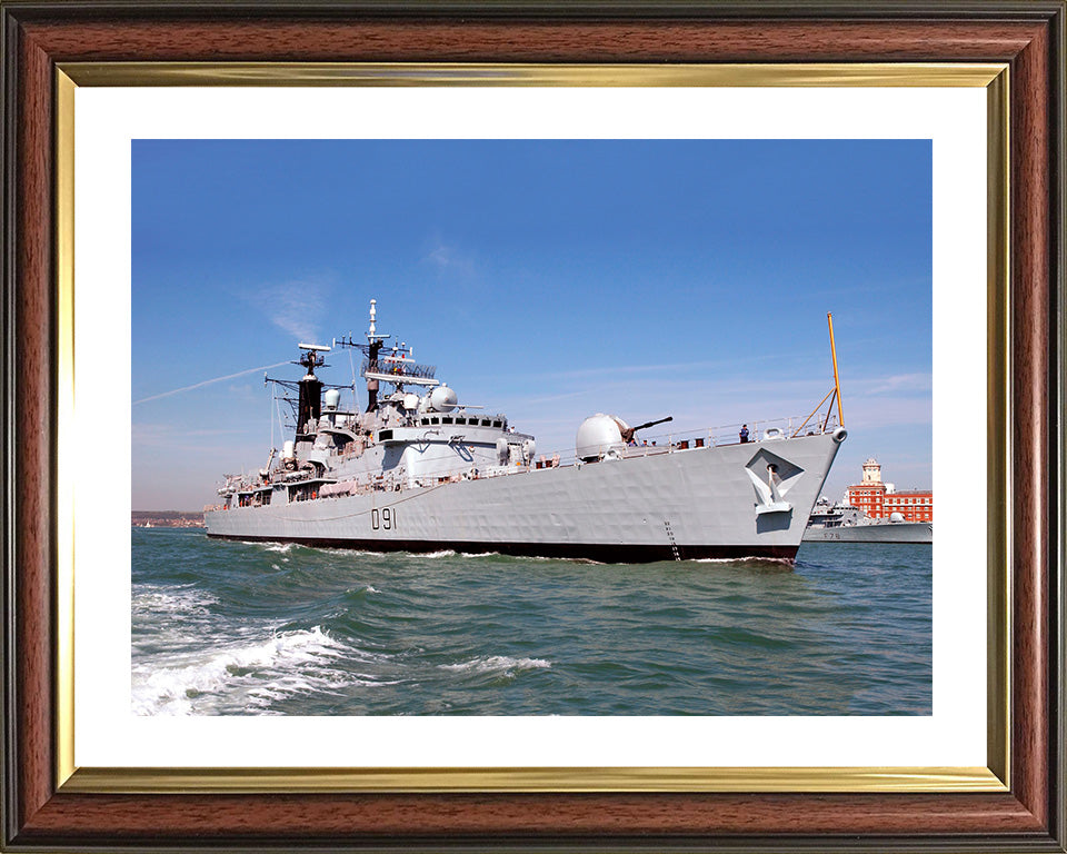 HMS Nottingham D91 | Photo Print | Framed Print | Poster | Type 42 | Destroyer | Royal Navy Hampshire Prints