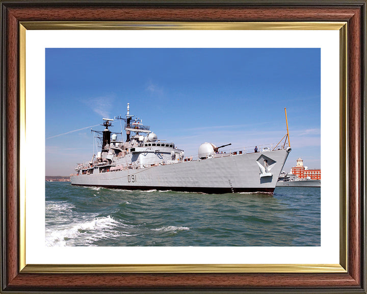 HMS Nottingham D91 | Photo Print | Framed Print | Poster | Type 42 | Destroyer | Royal Navy Hampshire Prints