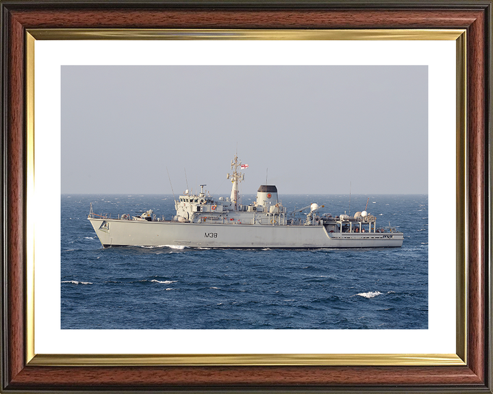 HMS Atherstone (M38) Royal Navy Hunt Class Mine Warfare Vessel Underway Photo Print Wall Art Decor Posters, Prints, & Visual Artwork Hampshire Prints 10 x 8 Classic Frame Yes