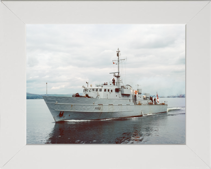 HMS Peterel P262 Bird Class Patrol Vessel 1976 Photo Print - Posters, Prints, & Visual Artwork - by Hampshire Prints (image 5 of 9)