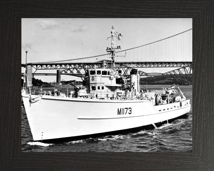 HMS Pollington M1173 Ton Class Minesweeper Port Side View Photo Print - Posters, Prints, & Visual Artwork - by Hampshire Prints (image 3 of 9)