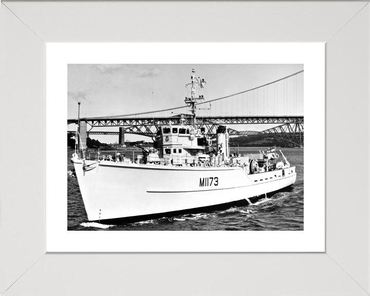 HMS Pollington M1173 Ton Class Minesweeper Port Side View Photo Print - Posters, Prints, & Visual Artwork - by Hampshire Prints (image 4 of 9)