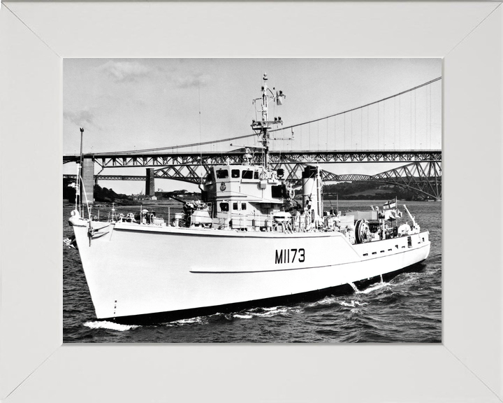 HMS Pollington M1173 Ton Class Minesweeper Port Side View Photo Print - Posters, Prints, & Visual Artwork - by Hampshire Prints (image 5 of 9)