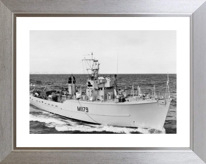 HMS Sefton M1178 Ton Class Minesweeper Warship Photo Print - Posters, Prints, & Visual Artwork - by Hampshire Prints (image 6 of 9)