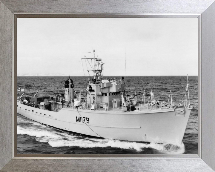 HMS Sefton M1178 Ton Class Minesweeper Warship Photo Print - Posters, Prints, & Visual Artwork - by Hampshire Prints (image 7 of 9)