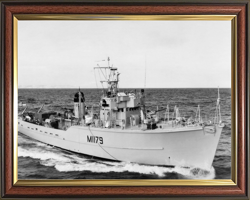 HMS Sefton M1178 Ton Class Minesweeper Warship Photo Print - Posters, Prints, & Visual Artwork - by Hampshire Prints (image 9 of 9)