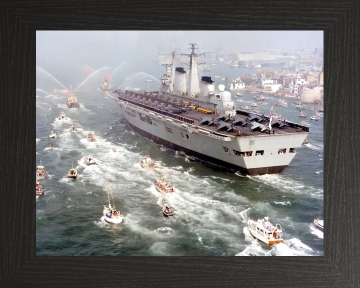 HMS Invincible R05 Invincible Class Aircraft Carrier September 1982 Photo Print - Posters, Prints, & Visual Artwork - by Hampshire Prints (image 3 of 9)