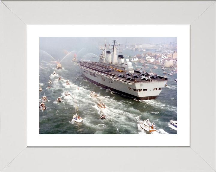 HMS Invincible R05 Invincible Class Aircraft Carrier September 1982 Photo Print - Posters, Prints, & Visual Artwork - by Hampshire Prints (image 4 of 9)