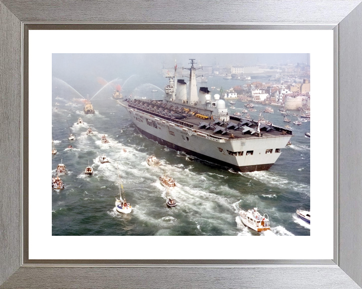 HMS Invincible R05 Invincible Class Aircraft Carrier September 1982 Photo Print - Posters, Prints, & Visual Artwork - by Hampshire Prints (image 6 of 9)