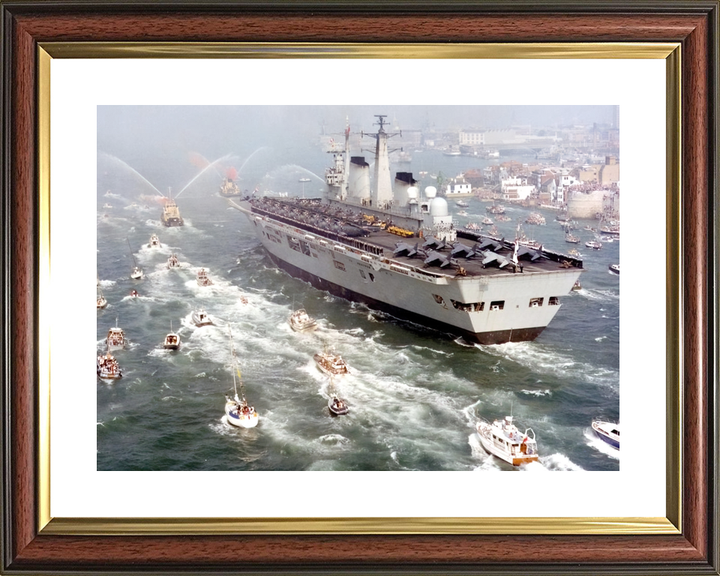 HMS Invincible R05 Invincible Class Aircraft Carrier September 1982 Photo Print - Posters, Prints, & Visual Artwork - by Hampshire Prints (image 8 of 9)