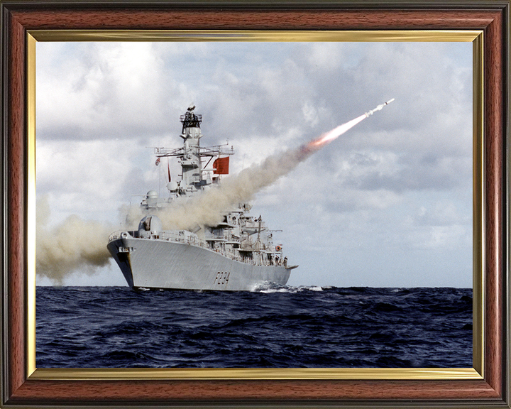 HMS Iron Duke F234 | Photo Print | Framed Print | Poster | Type 23 | Frigate | Royal Navy Hampshire Prints