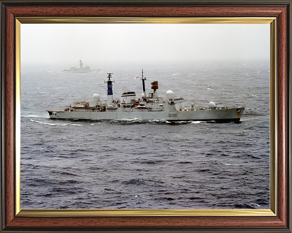 HMS Coventry (D118) Royal Navy Type 42 Destroyer Underway Photo Print Wall Art Decor Posters, Prints, & Visual Artwork Hampshire Prints 10 x 8 Classic Frame No