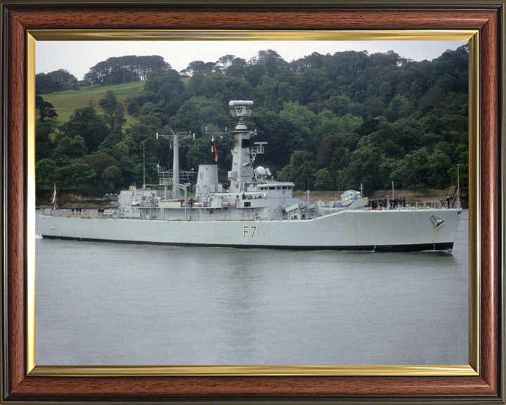 HMS Scylla F71 | Photo Print | Framed Print | Leander Class | Frigate | Royal Navy Hampshire Prints