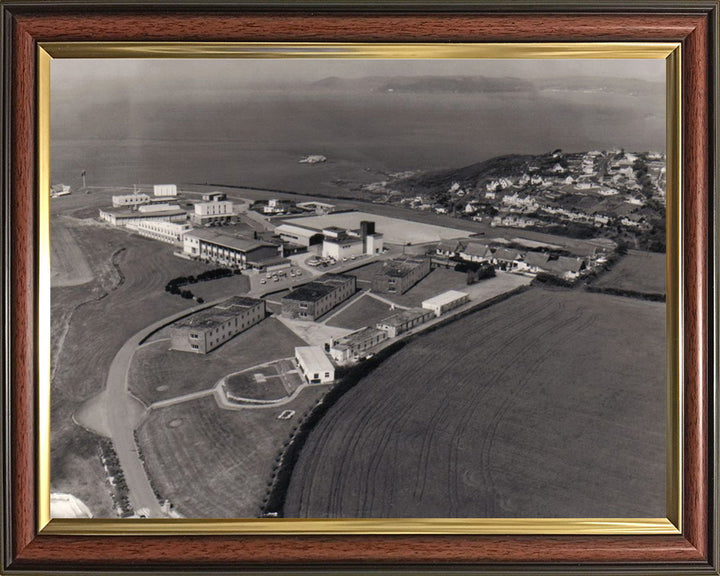 HMS Cambridge | Photo Print | Framed Print | Poster | Shore Establishment | Royal Navy Hampshire Prints