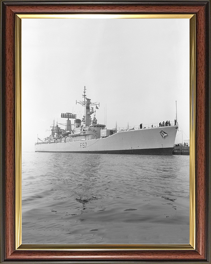 HMS Andromeda (F57) Royal Navy Leander Class Frigate Low Starboard View Photo Print Wall Art Decor Posters, Prints, & Visual Artwork Hampshire Prints 10 x 8 Classic Frame No
