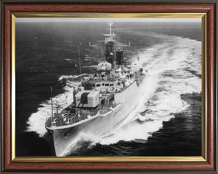 HMS Jaguar (F37) Photo Print - At Sea 1963 - Royal Navy Leopard Class Frigate Hampshire Prints 10 x 8 Classic Frame No