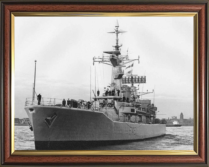 HMS Minerva F45 | Photo Print | Framed Print | Leander Class | Frigate | Royal Navy Hampshire Prints