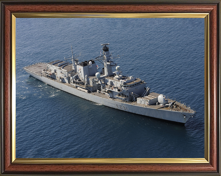 HMS Argyll (F231) Photo Print - Starboard View 2004 - Royal Navy Type 23 Frigate Hampshire Prints 10 x 8 Classic Frame No