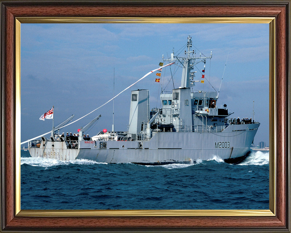 HMS Waveney M2003 | Photo Print | Framed Print | River Class | Minesweeper | Royal Navy Hampshire Prints