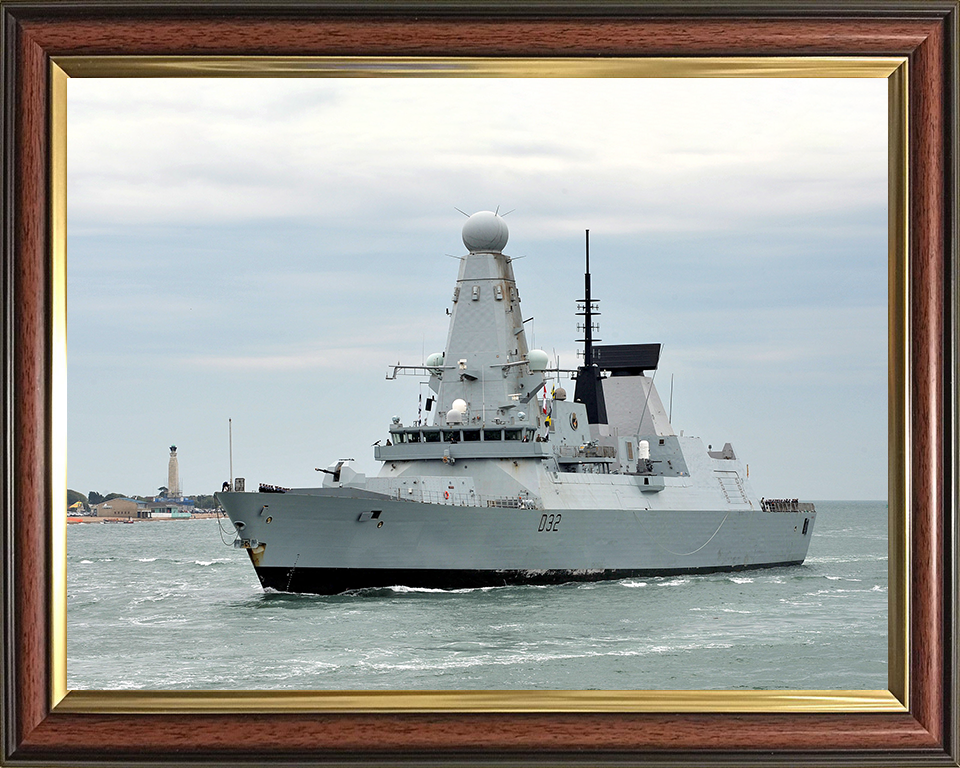 HMS Daring (D32) Photo Print - Homecoming 2012 - Royal Navy Type 45 Destroyer Posters, Prints, & Visual Artwork Hampshire Prints 10 x 8 Classic Frame No