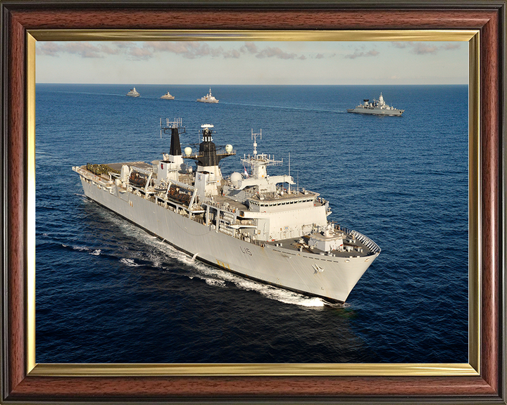 HMS Bulwark (L15) Royal Navy Albion Class Amphibious Ship Task Group Photo Print Wall Art Decor Posters, Prints, & Visual Artwork Hampshire Prints 10 x 8 Classic Frame No