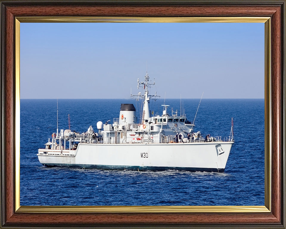 HMS Ledbury M30 | Photo Print | Framed Print | Hunt Class | Minesweeper | Royal Navy Hampshire Prints