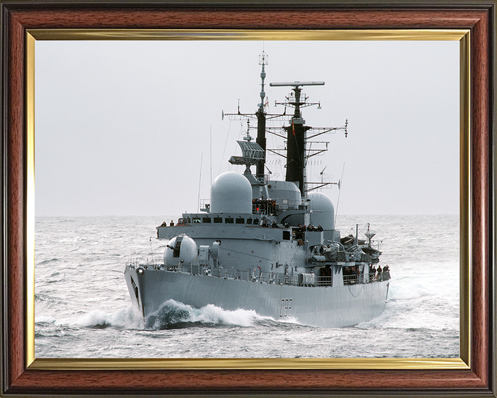 HMS Liverpool (D92) Photo Print - Underway 1986 - Royal Navy Type 42 Destroyer Hampshire Prints 10 x 8 Classic Frame No