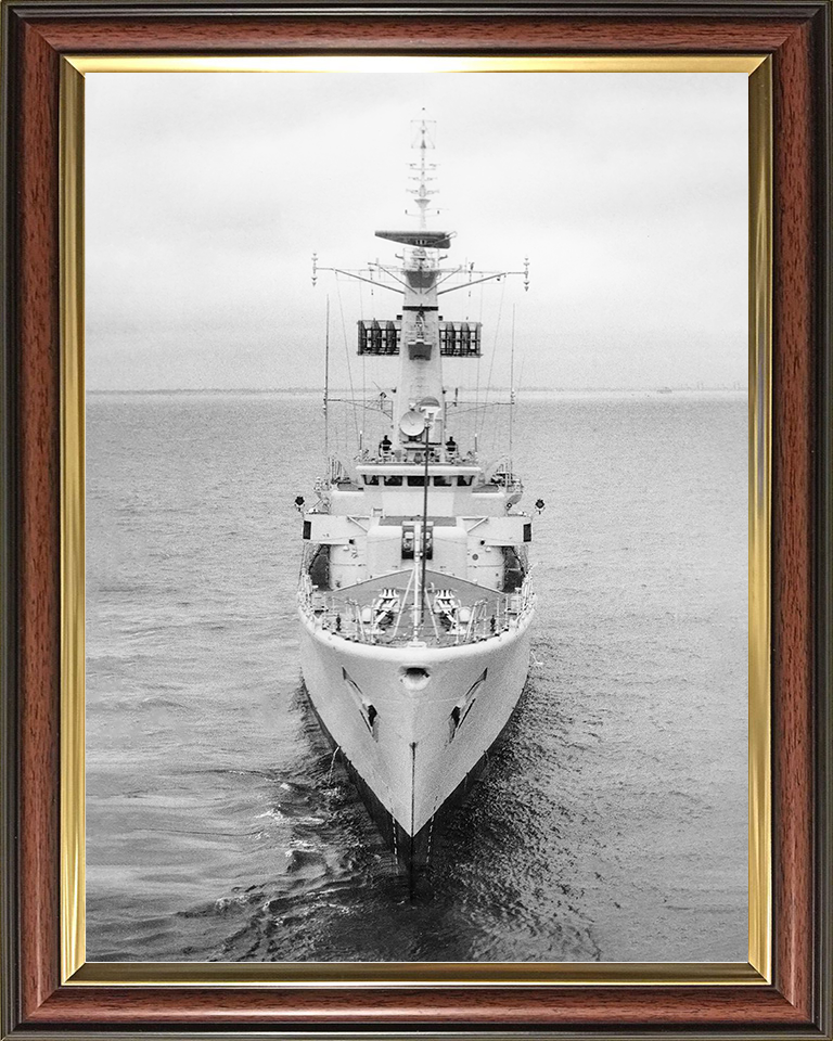 HMS Dido (F104) Royal Navy Leander Class Frigate High Bow View Photo Print Wall Art Decor Posters, Prints, & Visual Artwork Hampshire Prints 10 x 8 Classic Frame No