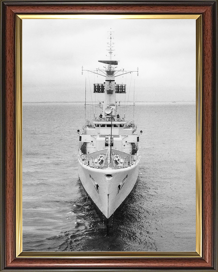 HMS Dido (F104) Royal Navy Leander Class Frigate High Bow View Photo Print Wall Art Decor Posters, Prints, & Visual Artwork Hampshire Prints 10 x 8 Classic Frame No