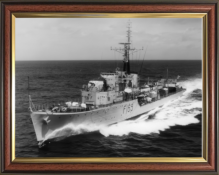 HMS Paladin (F169) Photo Print - At Sea - Royal Navy Type 16 Frigate Hampshire Prints 10 x 8 Classic Frame No