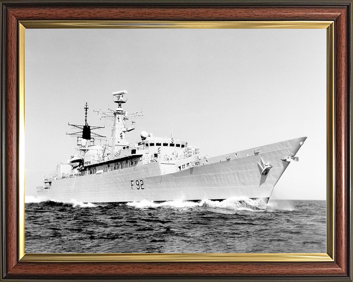 HMS Boxer (F92) Royal Navy Type 22 Frigate Underway Low Starboard View Photo Print Wall Art Decor Posters, Prints, & Visual Artwork Hampshire Prints 10 x 8 Classic Frame No