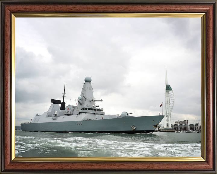 HMS Defender (D36) Royal Navy Type 45 Destroyer Leaving Portsmouth 2014 Photo Print Wall Art Decor Posters, Prints, & Visual Artwork Hampshire Prints 10 x 8 Classic Frame No