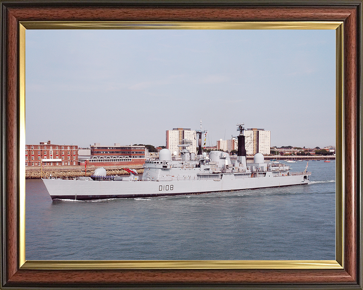 HMS Cardiff (D108) Royal Navy Type 42 Destroyer Leaving Portsmouth Photo Print Wall Art Decor Posters, Prints, & Visual Artwork Hampshire Prints 10 x 8 Classic Frame No
