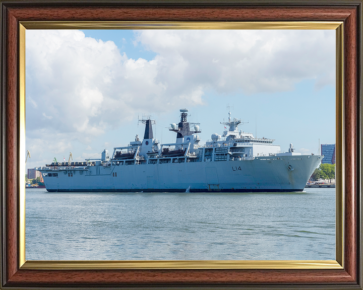HMS Albion (L14) Royal Navy Albion Class Amphibious Ship Low Starboard View Photo Print Wall Art Naval Decor Posters, Prints, & Visual Artwork Hampshire Prints 10 x 8 Classic Frame No