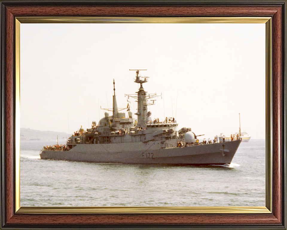 HMS Ambuscade (F172) Royal Navy Type 21 Frigate During Families Day Photo Print Wall Art Decor Posters, Prints, & Visual Artwork Hampshire Prints 10 x 8 Classic Frame No