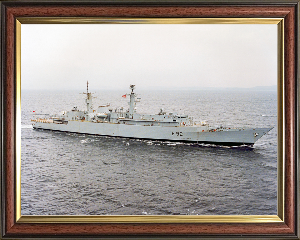 HMS Boxer (F92) Royal Navy Type 22 Frigate Underway Photo Print Wall Art Decor Posters, Prints, & Visual Artwork Hampshire Prints 10 x 8 Classic Frame No