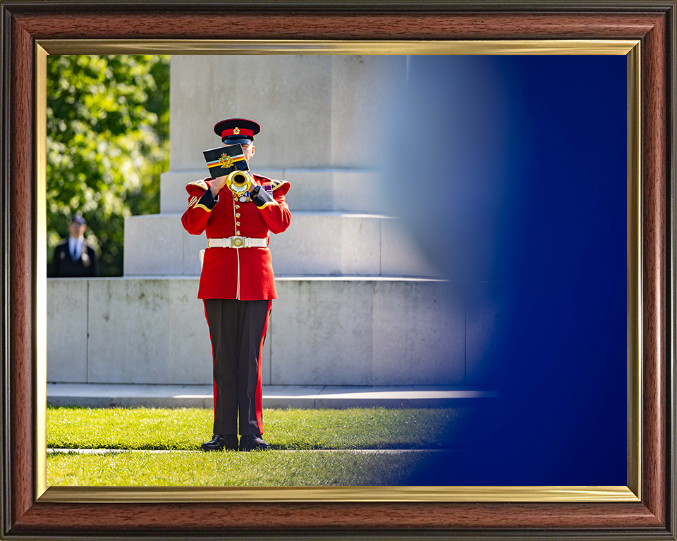 Bugler plays The Last Post Photo Print - British Army Hampshire Prints 10 x 8 Classic Frame No