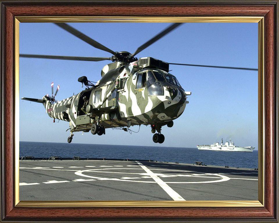 Sea King Mk6 Helicopter from HMS Illustrious Photo Print - Royal Navy Aircraft Hampshire Prints 10 x 8 Classic Frame No